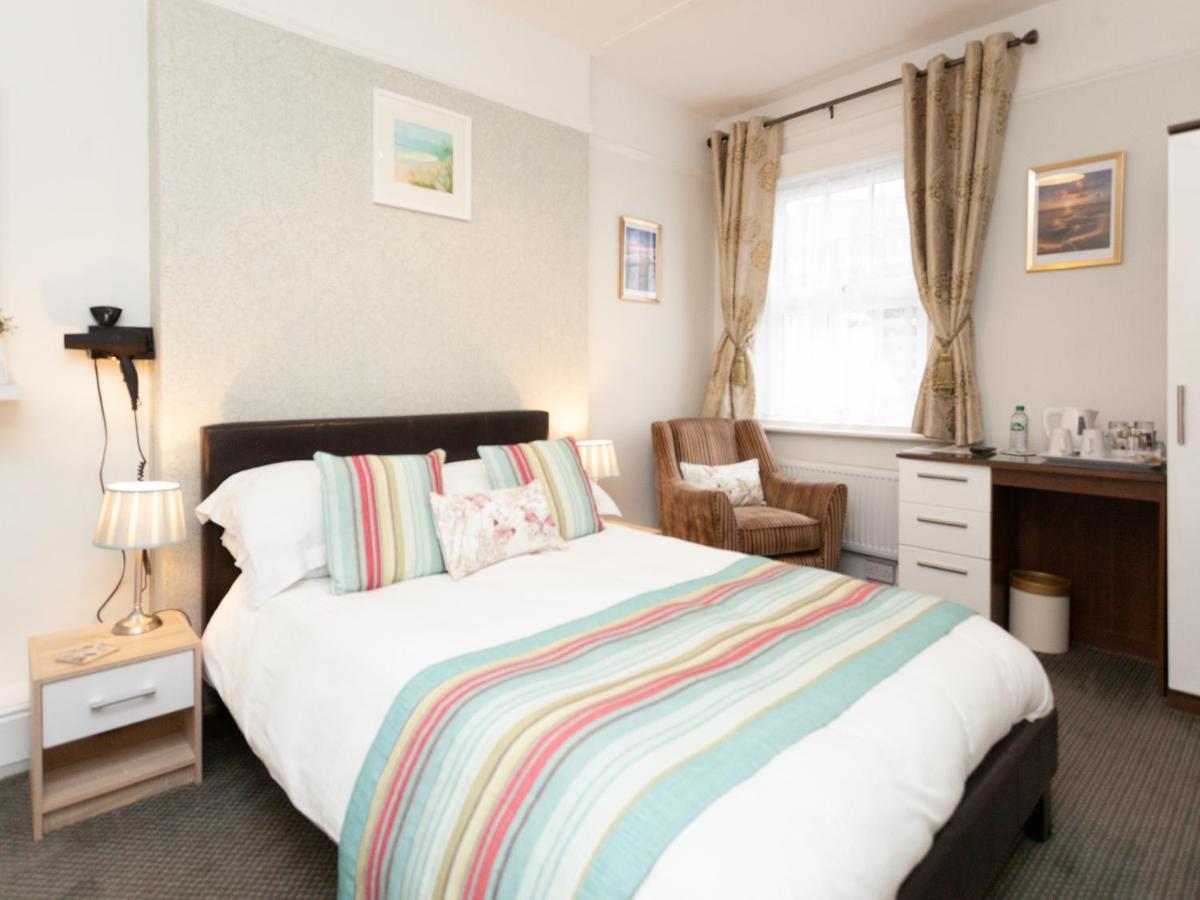 The Ravenswood Bed and breakfast 4*