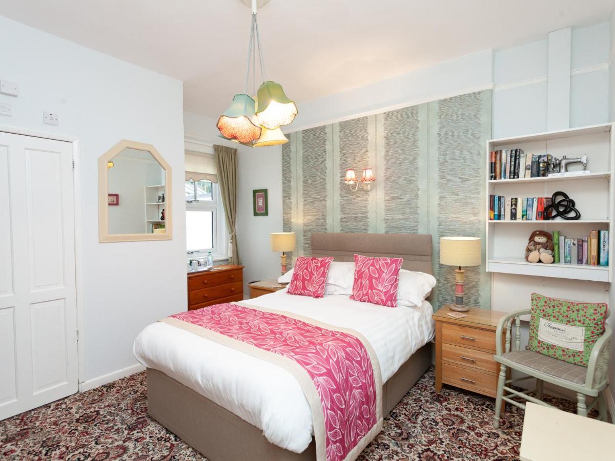 The Ravenswood Bed and breakfast