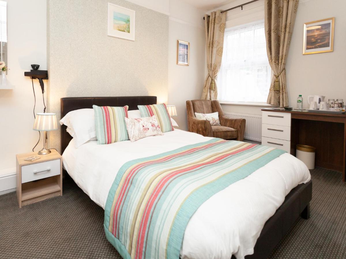 The Ravenswood Bed & Breakfast